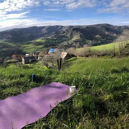 Maison Avec Vue Incroyable Au Coeur Des Volcans D'auvergne Saint-Cirgues-de-Jordanne
