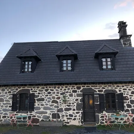 Maison Avec Vue Incroyable Au Coeur Des Volcans D'auvergne Дом отдыха Saint-Cirgues-de-Jordanne
